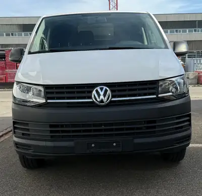 VW T6 2.0 TDI Transporter — Utilitaire fiable, 150 ch, équipements modernes — vista esterna