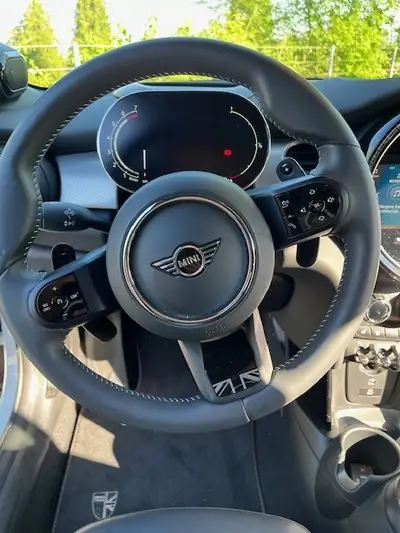 MINI Cabrio Cooper S — Cabriolet 2023, 9400 km, Transfer de Leasing — Thumbnail 27