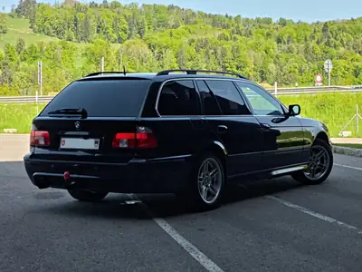BMW 540 E39 Touring — Break de prestige, motorisation 286 ch, état impeccable — Heckansicht