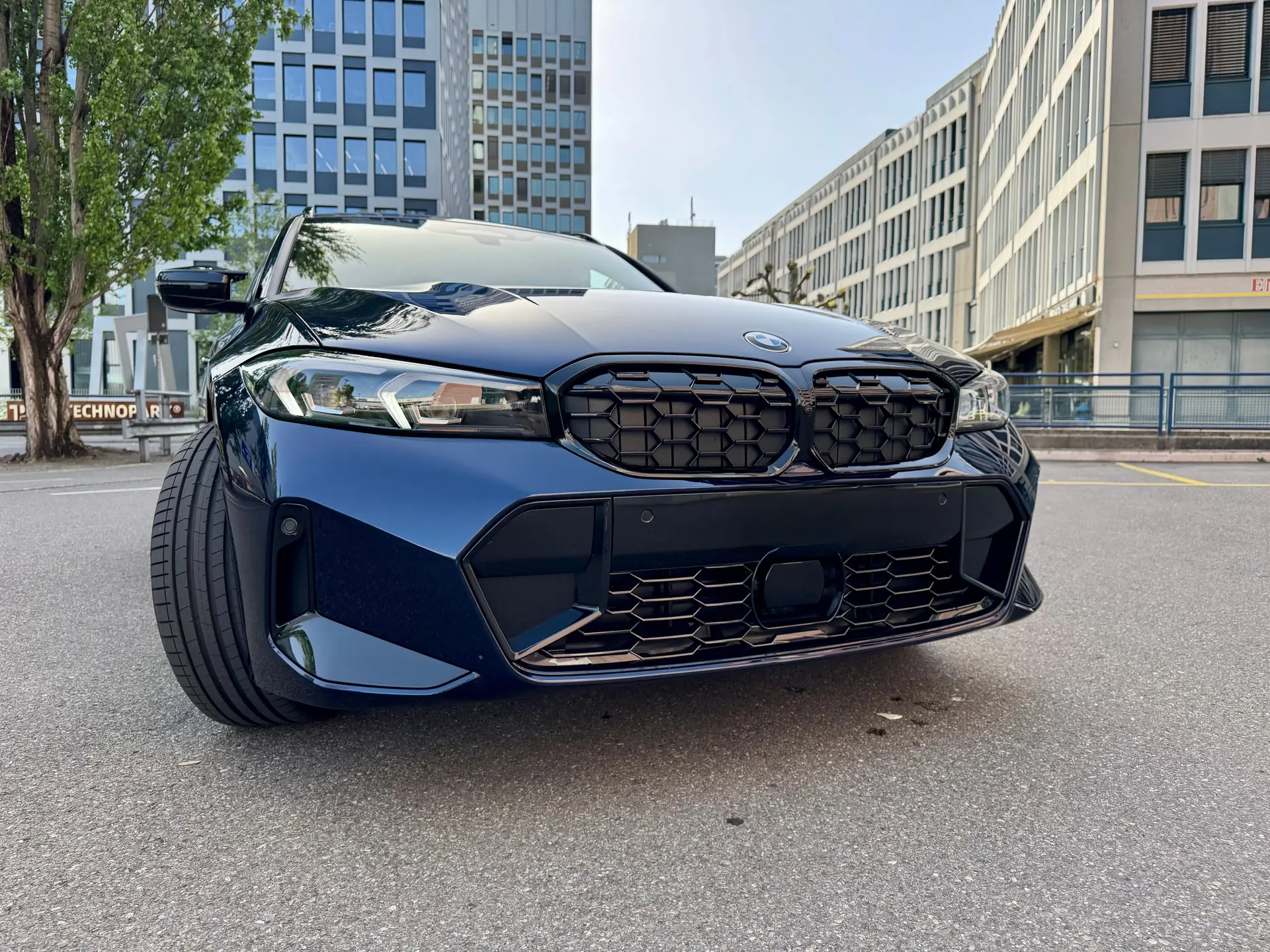 BMW M340i xDrive Touring — Break sportif hybride 48V, 3300 km seulement — Außenansicht