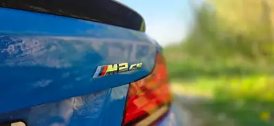 BMW M2 CS 2021 — Coupé haute performance, 43 900 km, bleu métallisé — dettaglio