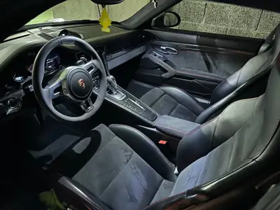 Porsche 911 Carrera GTS PDK — Le coupé sport emblématique, 57'000 km seulement — détail