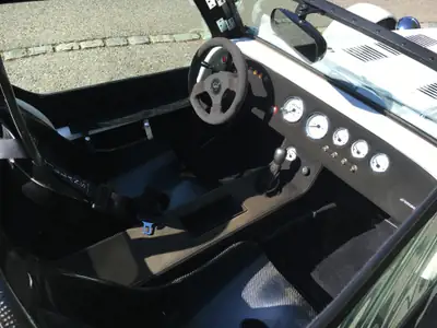 Lotus Super Seven Irmscher 2.0 Turbo — Roadster sportif affûté, seulement 7000 km — interni
