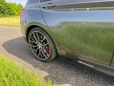 BMW M140i xDrive Swiss Performance — 340 ch, freins sport et jantes 19 pouces — Innenraum