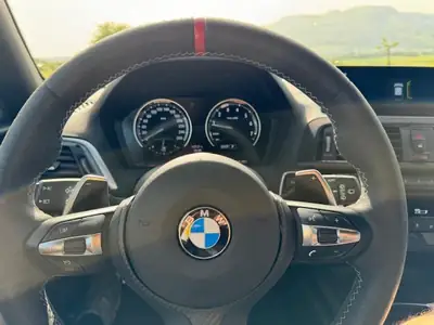 BMW M140i xDrive Swiss Performance — 340 ch, freins sport et jantes 19 pouces — Miniatur 8