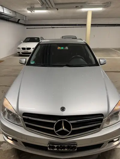 Mercedes-Benz C 180 Kompressor — Berline de prestige, automatique, 183 879 km — fianco