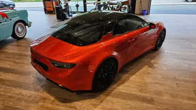 Alpine A110 S 2024 — Le coupé sportif français haute performance, 300 ch purs — Thumbnail 11