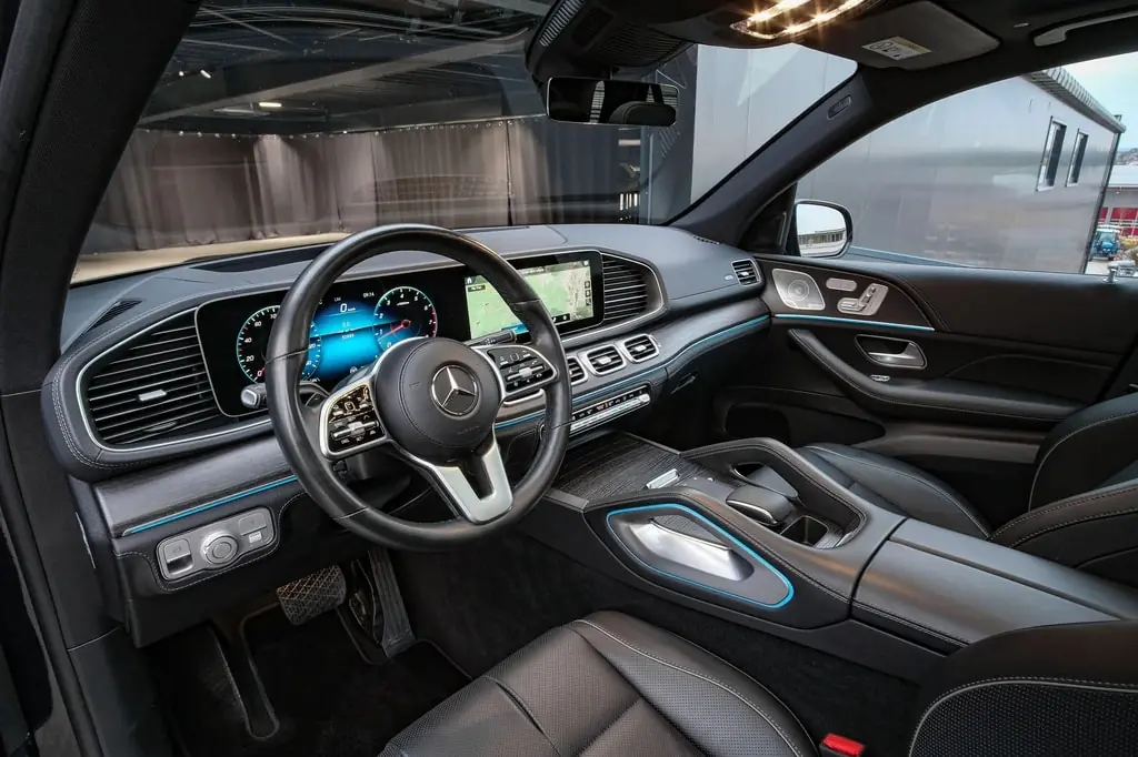Mercedes-Benz GLE 450 4Matic AMG Line — 7 places, hybrid mild, 67'000 km