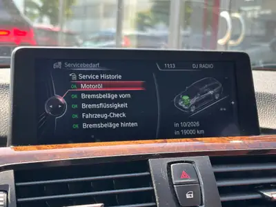 BMW 328i xDrive Touring — Familiale sportive, 212 000 km, traction intégrale — Thumbnail 15