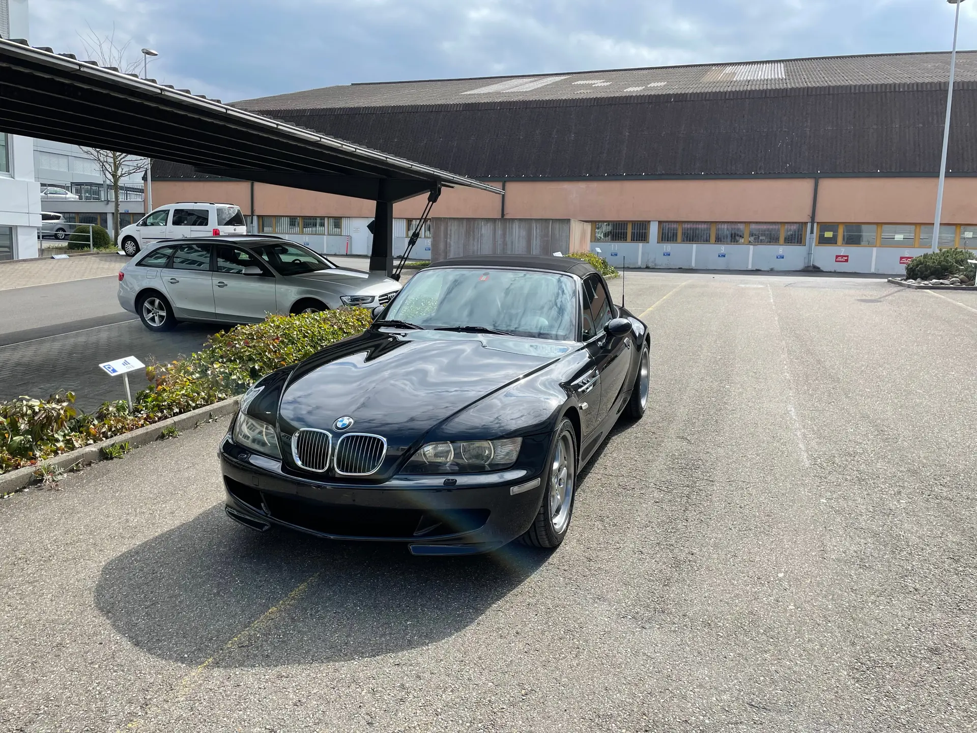 BMW Z3 M Roadster 2001 — Légende sportive noire, état collection, moteur S54B32 — Außenansicht