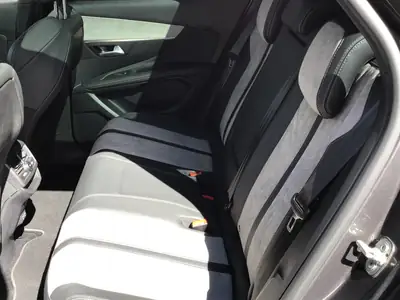 Peugeot 3008 300e Hybrid4 GT — SUV hybride rechargeable, 49'900 km, état impeccable — Thumbnail 14