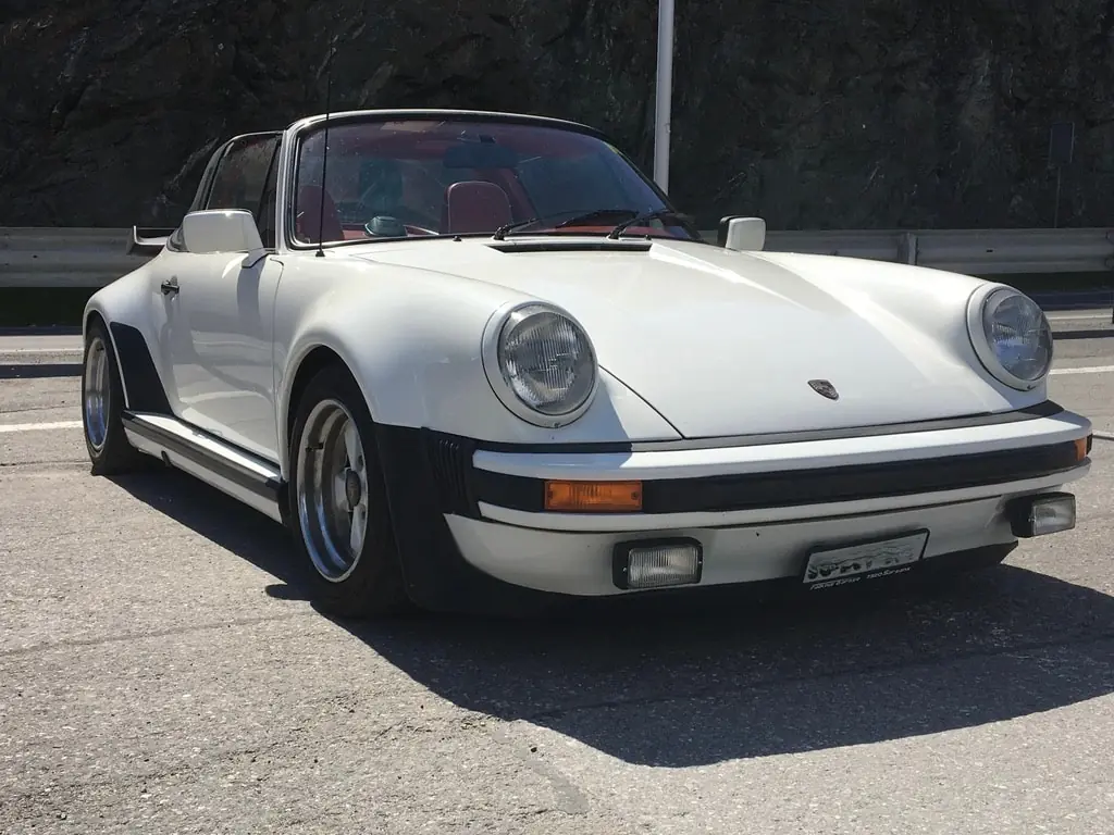 Porsche 911 S Targa 1973 — Chef-d'œuvre cabriolet vintage, seulement 28'000 km — vue extérieure