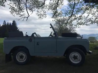 Land Rover 88-110 88/11 A 1966 — Légende 4x4 diesel, ultra-basse kilométrage — detail