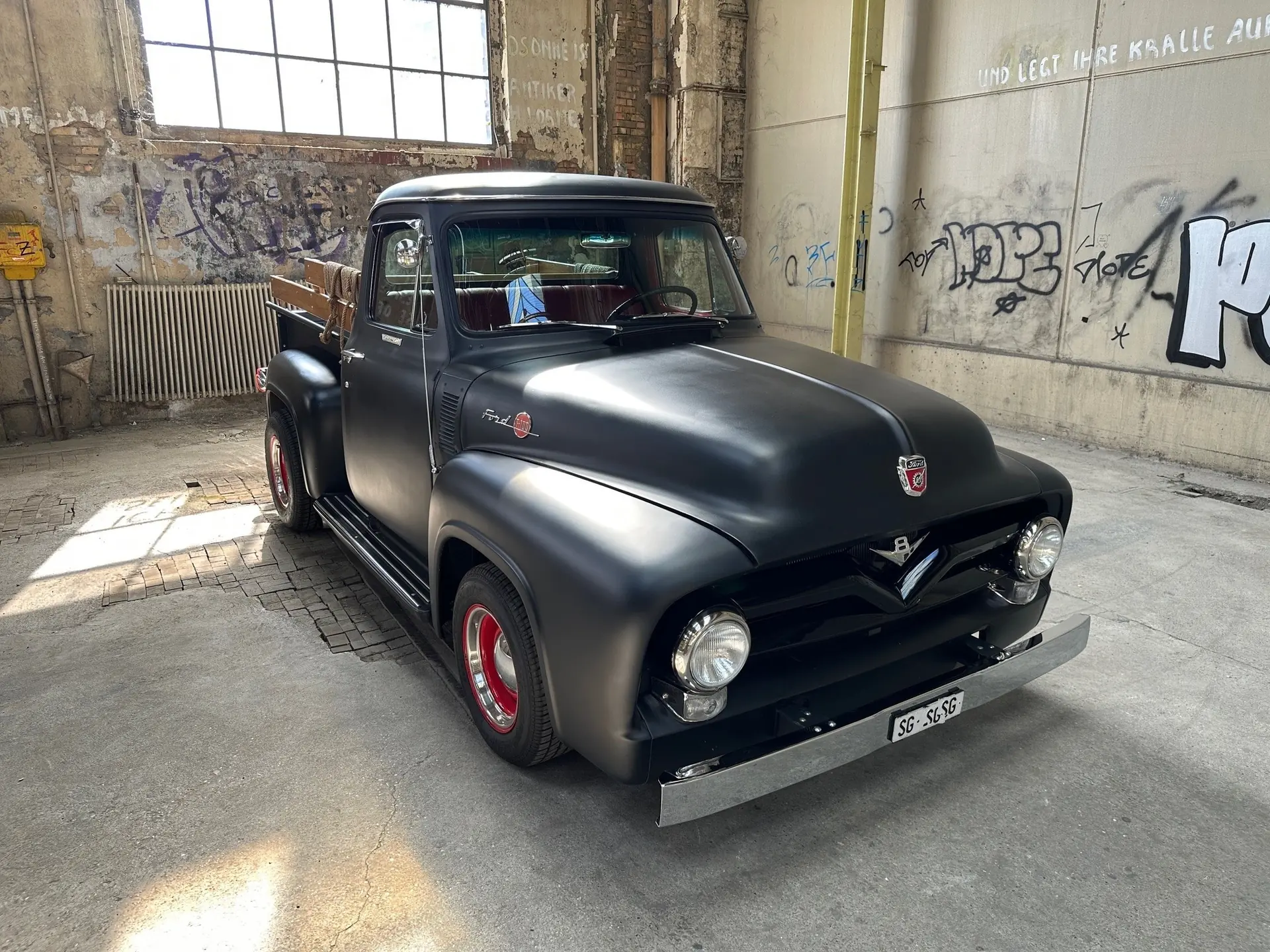 Ford F Pickup 1955 occasion Niederglatt — 1