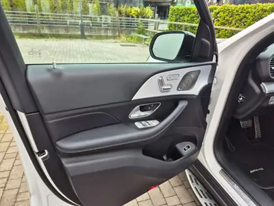 Mercedes-Benz GLE 300 d 4Matic AMG Line — SUV diesel hybride 272 ch, 65'000 km — Miniatur 8