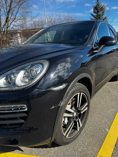 Porsche Cayenne S Hybrid 2012 — SUV premium hybride, 157'000 km, contrôle technique ok — Miniatur 8