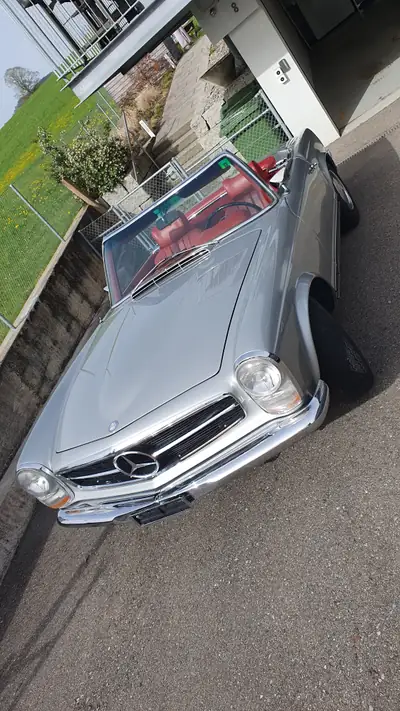 Mercedes-Benz SL 280 Pagode 1968 — Chef-d'œuvre cabriolet, 45 000 km d'histoire — Seitenansicht