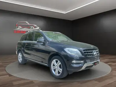 Mercedes-Benz ML 350 Executive 4Matic — SUV premium allemand, expertise et garantie incluses — Miniatura 8