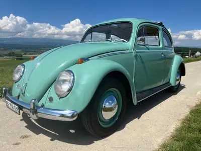 VW Käfer 1200 De Luxe Sedan Faltdach — Légende automobile des années 60, toit ouvrant original — Miniatura 8