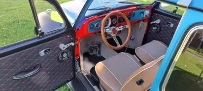 VW Käfer 1302 — L'icône des années 70, moteur 1.8L essence fiable — Miniature 10