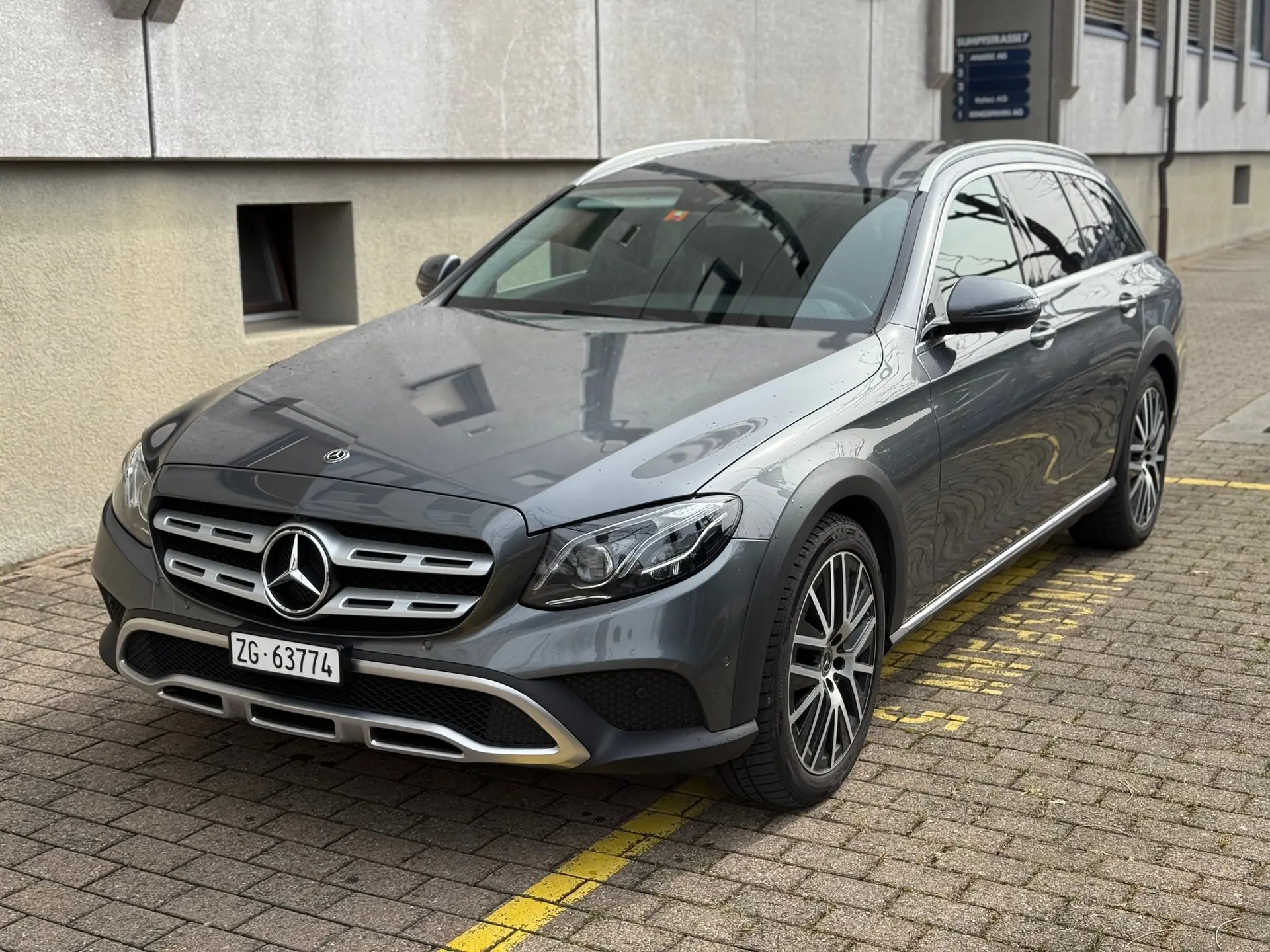 Mercedes-Benz Classe E 2018 occasion Steinhausen — 1
