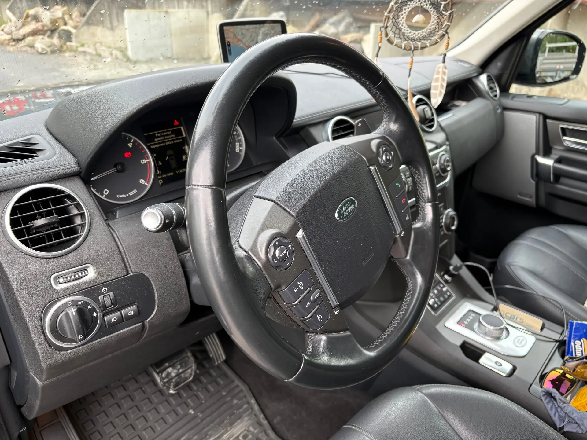 Land Rover Discovery 2015 occasion Puidoux — 3