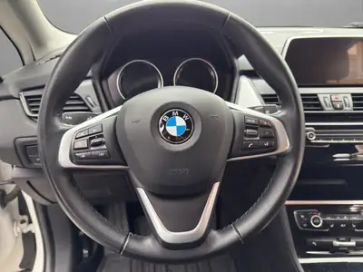 BMW 218 Gran Tourer xDrive — Monospace polyvalent 7 places, diesel efficace — Miniature 10