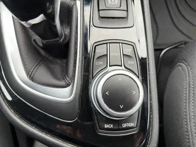 BMW 218 Gran Tourer xDrive — Monospace polyvalent 7 places, diesel efficace — Miniature 24