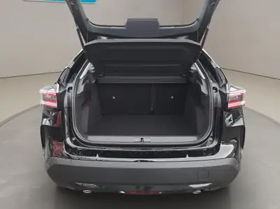 Citroën C4 1.2 Hybrid You+ 2025 — Berline écologique à faible consommation — Thumbnail 11