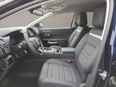 Citroën C5 Aircross 1.6 Plug-in Hybrid Swiss Edition — SUV hybride rechargeable, 12'000 km seulement — dashboard