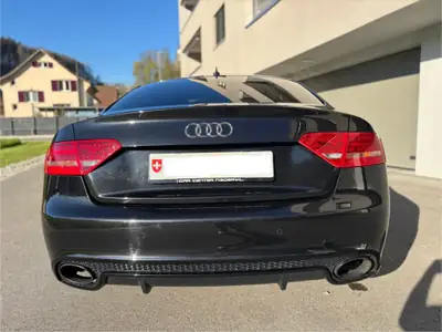 Audi RS5 Coupé 2010 — 450 ch, échappement Milltek, géométrie affaissée — dettaglio