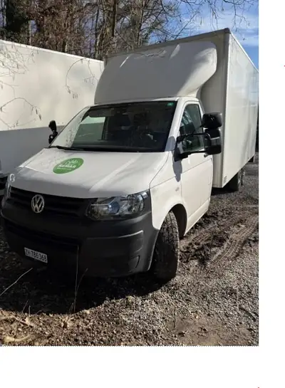 VW T5 2015 — Utilitaire diesel robuste, 140 ch, faible kilométrage — vue extérieure