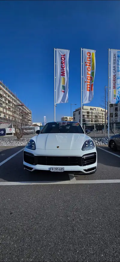 Porsche Cayenne Coupé 340 ch — SUV haute performance 4WD, 62'000 km seulement — Armaturenbrett