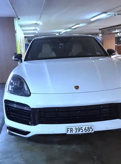 Porsche Cayenne Coupé 340 ch — SUV haute performance 4WD, 62'000 km seulement — Miniatur 10