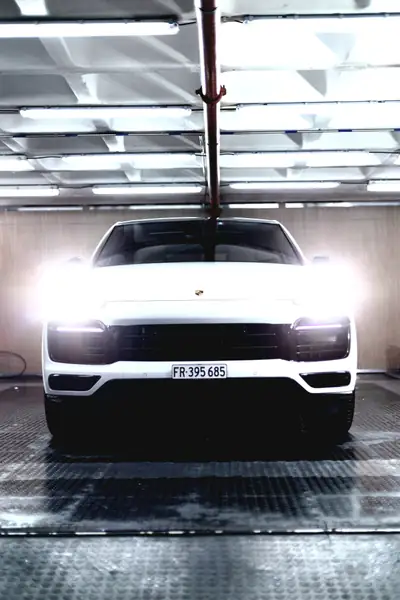 Porsche Cayenne Coupé 340 ch — SUV haute performance 4WD, 62'000 km seulement — Miniatur 16