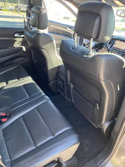 Jeep Grand Cherokee 3.0 CRD Overland — SUV premium diesel 250 ch, 88'500 km — Miniatura 17