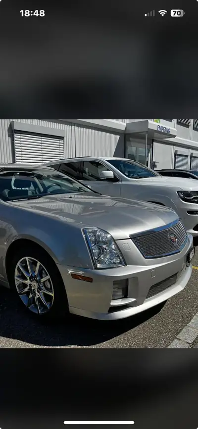 Cadillac STS-V 2007 — Berline sport américaine d'exception, 476 ch, très faible kilométrage — Miniatura 16