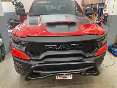 Dodge Ram TRX 2021 — Le supercars des pick-ups avec 711 ch, peu kilométré — côté