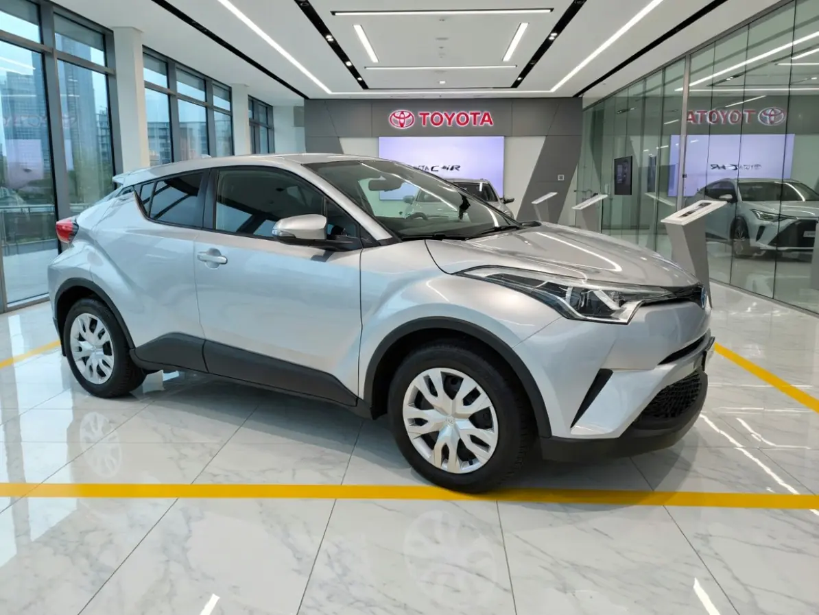 Toyota C-HR 2018 occasion Rümlang — 2