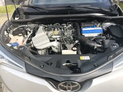 Toyota C-HR 1.2 Turbo Active — SUV compact fiable, frais du contrôle technique — Miniature 13
