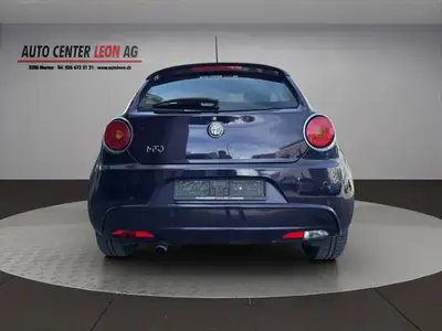 Alfa Romeo MiTo 0.9 TwinAir Turbo — Citadine dynamique, consommation mini et sans sinistre — Armaturenbrett