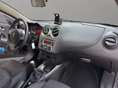 Alfa Romeo MiTo 0.9 TwinAir Turbo — Citadine dynamique, consommation mini et sans sinistre — Miniatur 16