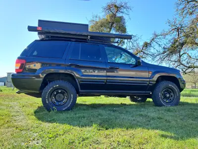 Jeep Grand Cherokee 2.7 CRD Limited — 4x4 aménagé style van, diesel robuste — intérieur