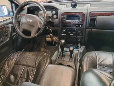 Jeep Grand Cherokee 2.7 CRD Limited — 4x4 aménagé style van, diesel robuste — Miniature 14