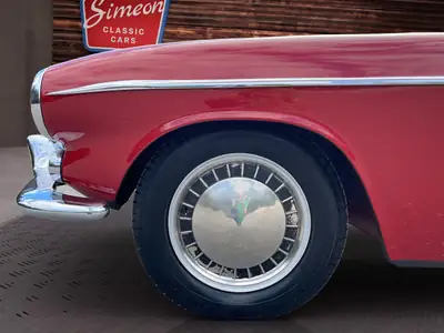 Volvo P1800 Jensen 1962 — Chef-d'œuvre du design scandinave, 16'000 km seulement — Miniatura 8