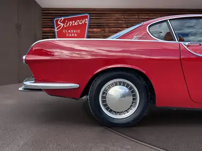 Volvo P1800 Jensen 1962 — Chef-d'œuvre du design scandinave, 16'000 km seulement — Miniatura 10