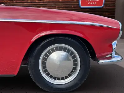 Volvo P1800 Jensen 1962 — Chef-d'œuvre du design scandinave, 16'000 km seulement — Miniatura 11