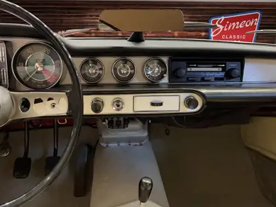 Volvo P1800 Jensen 1962 — Chef-d'œuvre du design scandinave, 16'000 km seulement — Miniatura 16
