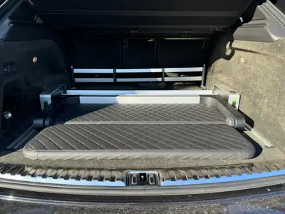 Bentley Bentayga W12 First Edition — SUV de prestige, 608 ch, entretien à jour — Miniatura 22