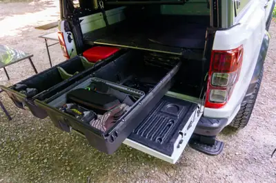 Ford Ranger Raptor 2.0 Eco Blue 4x4 — Pick-up musclé, 60'000 km, moteur efficient — interior